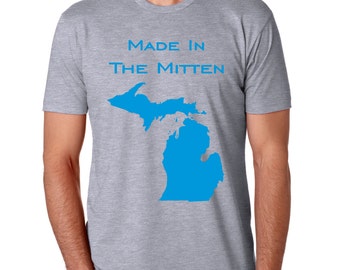 bernie mitten t shirt