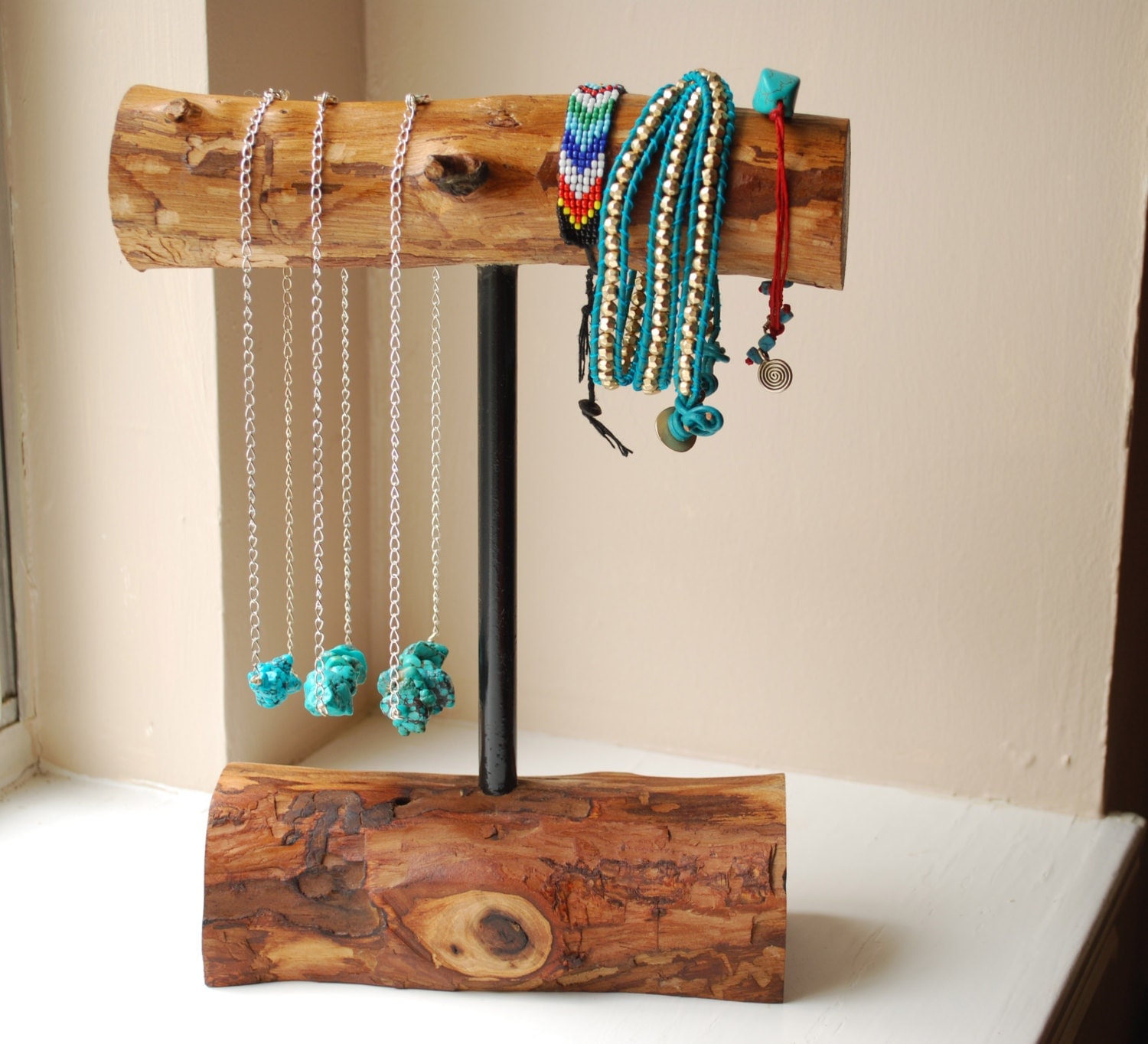 wooden-necklace-bracelet-holder-medium-display-stand-home