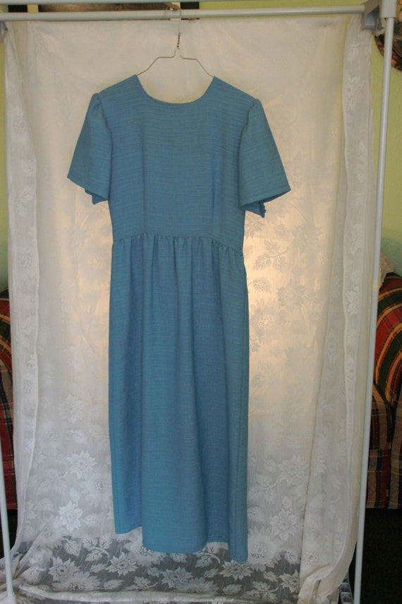 Homemade Mennonite/Plain Lite Blue Dress 35/28/48