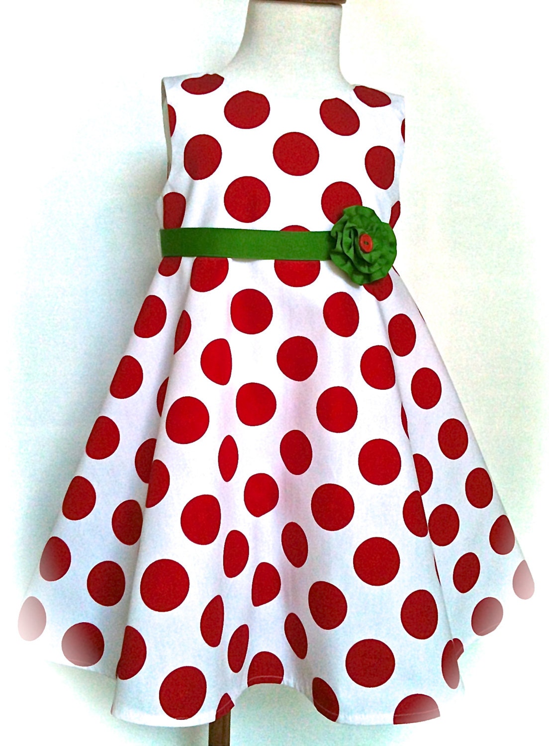 Toddlers Christmas Dress Red and White Polka Dots Sizes 2T