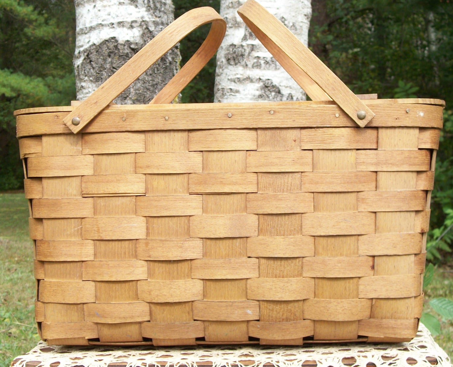 Picnic basket Basketville Putney Vermont Hand Made Split Oak