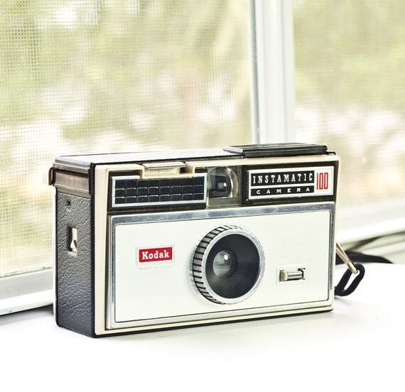 Kodak Instamatic 100 Vintage Camera 126mm Camera