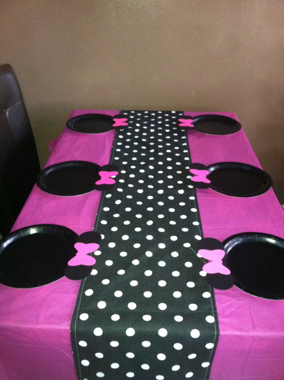 black and white polka dot table runner by ellabellafabric on etsy black and white polka dot table runner by ellabellafabric on etsy