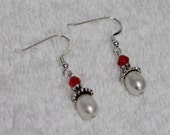 White Oval Green  Freshwater Pearls with .925 Sterling Silver Dangle Earrings D09
