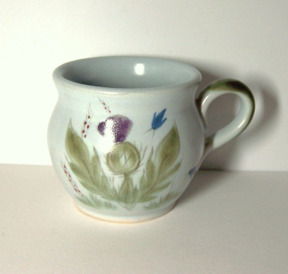 SCOTTISH STONEWARE CUP Thistle Bluebells & Heather Made
