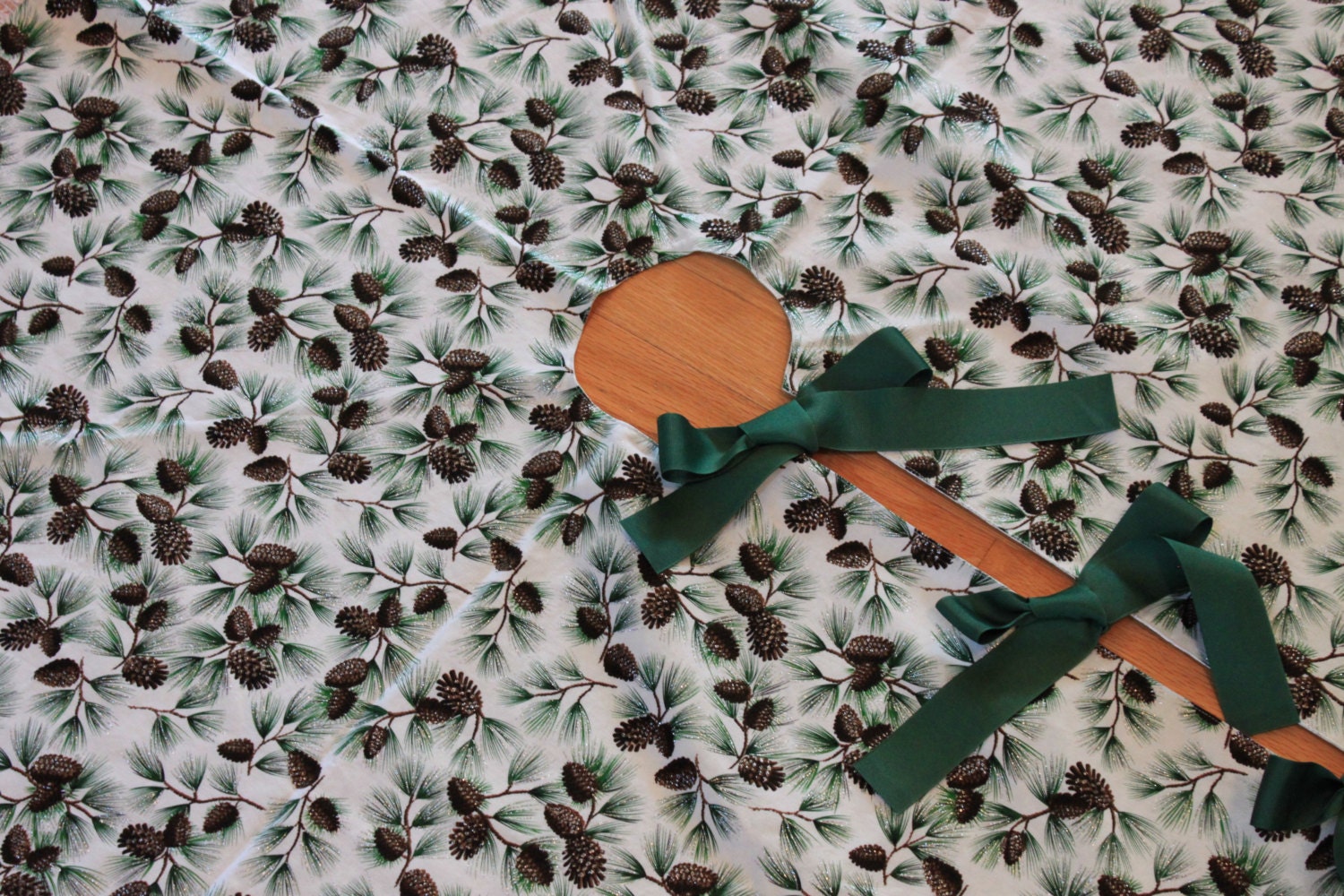 Christmas Tree Skirt - Handmade 42in Glittery Pine cones on white with white lace trim and forest green ribbon ties