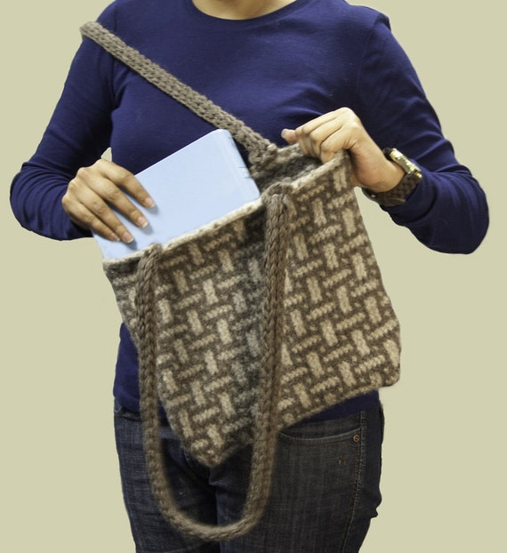 Items similar to basket weave bag on Etsy