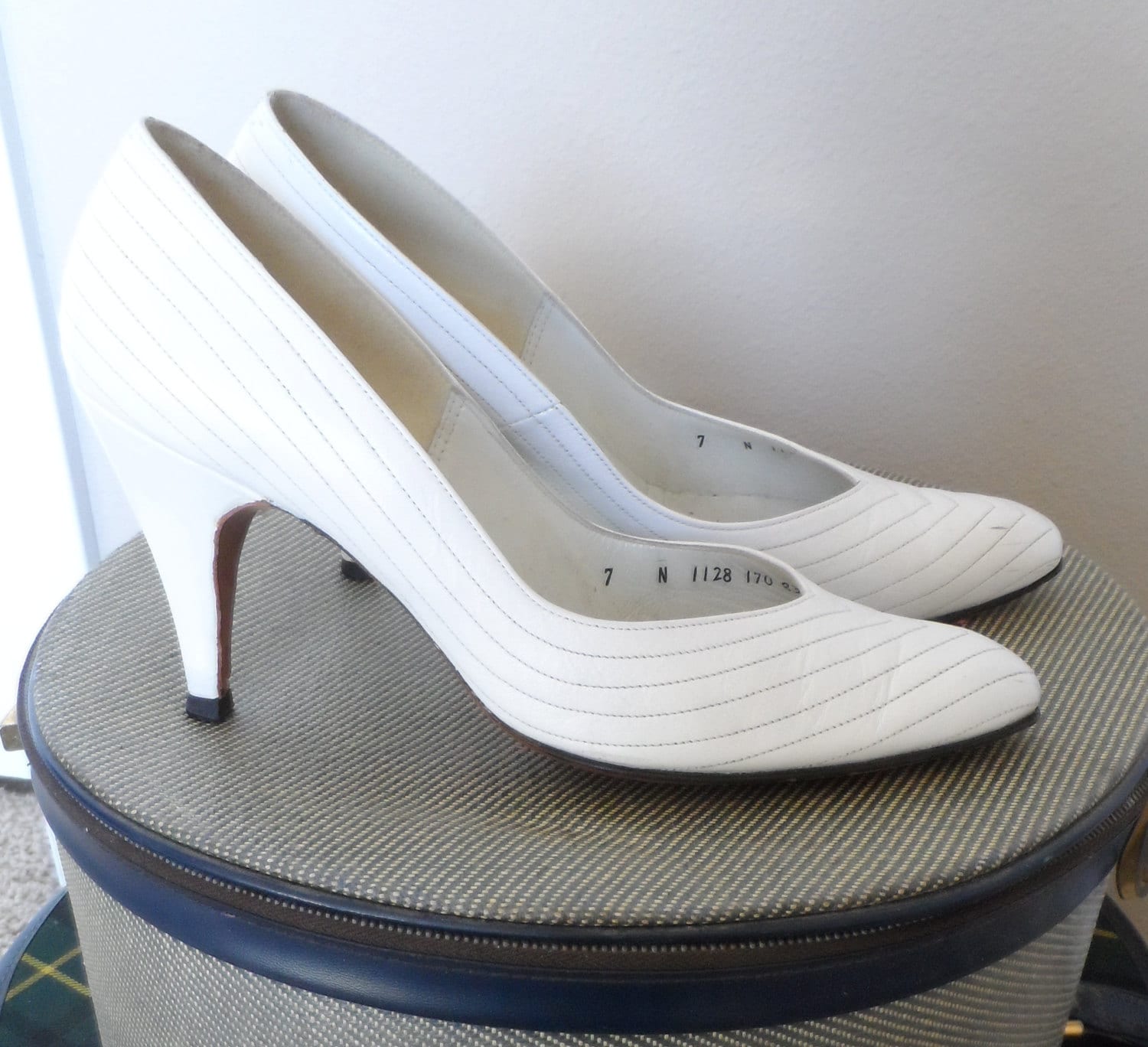 white lace up heels 3 inch