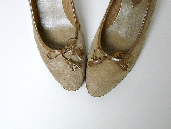 vintage capezio t strap flats