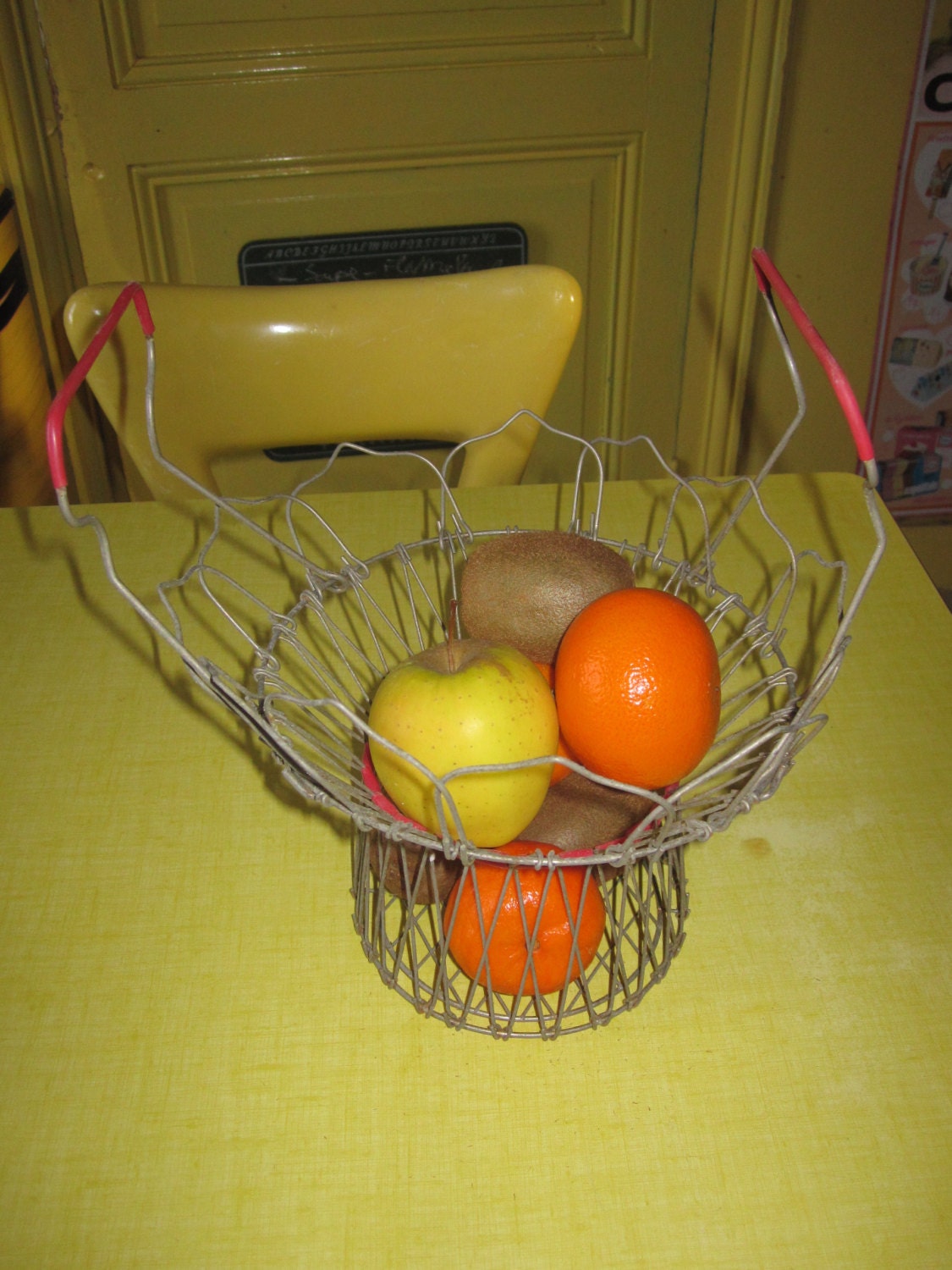 vintage french metal salad spinner / Fruit by dieyoungstaypretty