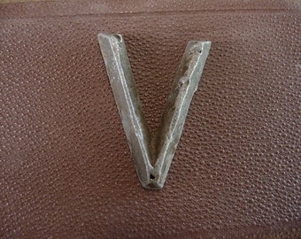 Letter V Marker Tag Art Deco Retro Mid Century Vintage Hardware