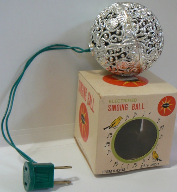 Mid Century Bird Chirp Singing Ball Electric Christmas Tree