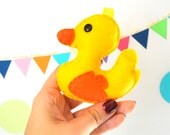 Baby Duck ornament, Felt duck gift party favor A889 Il_170x135