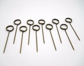 ANTIQUE BRASS Memo Pins - Qty 10 - Place Card Pin - Antique Brass - Wedding Place Card holder