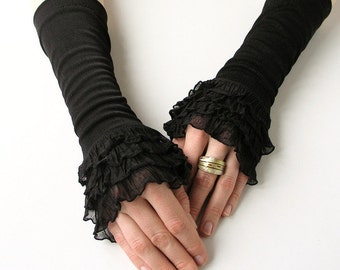 Cuffs / Mittens with Flounce / Arm Warmers