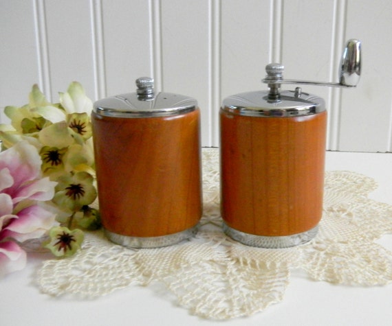 Vintage Wood Salt and Pepper Shakers /George S. by mamiezvintage