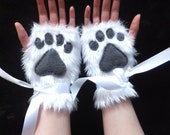 Cute White Furry Wolf Arctic Fox Husky Dog Polar Bear Cat Paw Print Faux Fake Fur Fingerless Gloves Wrist Warmers Halloween
