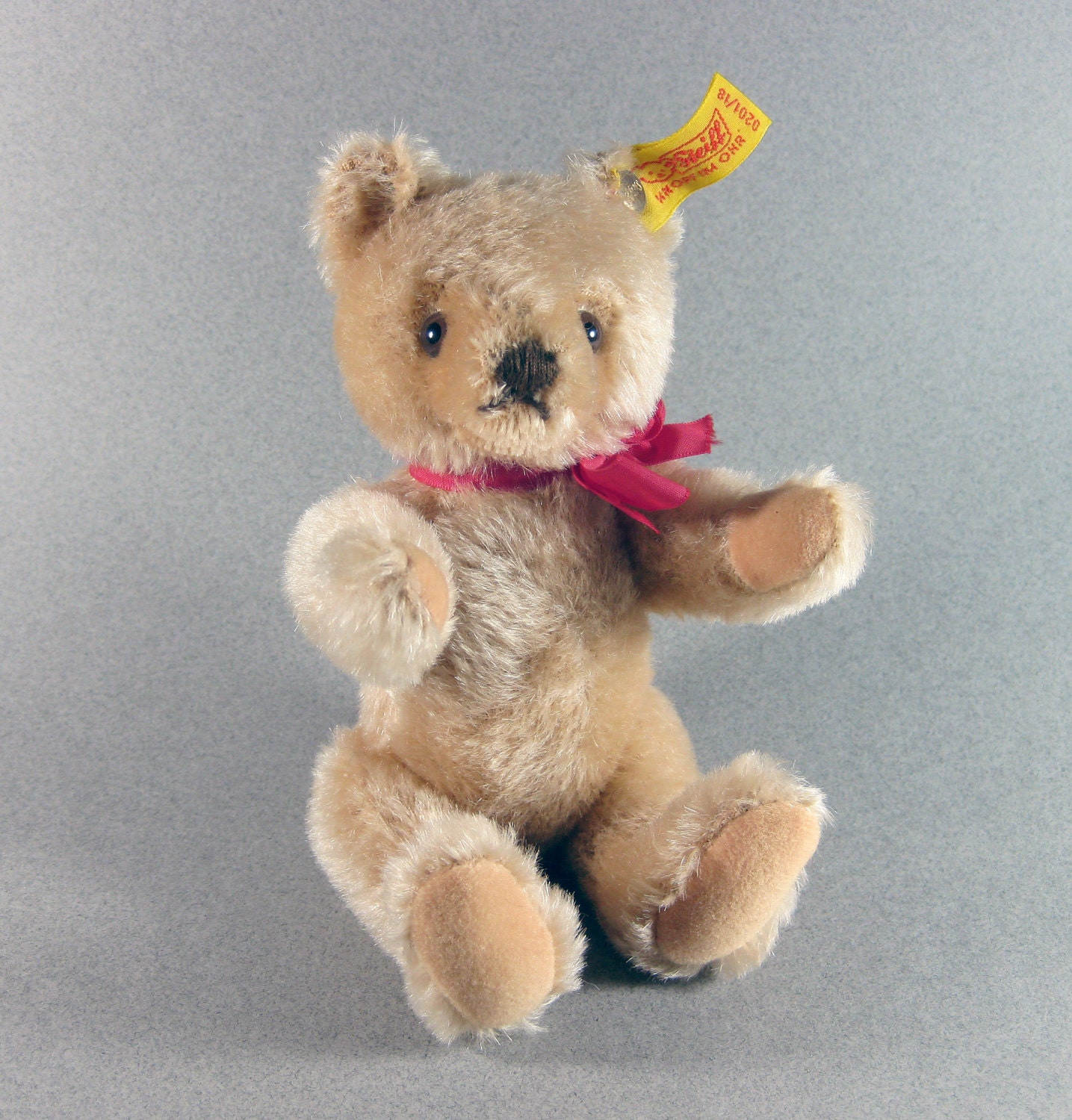 steiff honey teddy bear