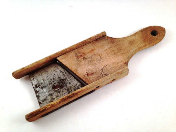 wooden mandolin slicer