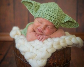 Star Wars Baby Hat Yoda Hat Newborn 0 3m 6m Crochet Photo Prop Baby Clothes Boys Girls Gender Neutral POPULAR Worldwide Daddy Father Gift