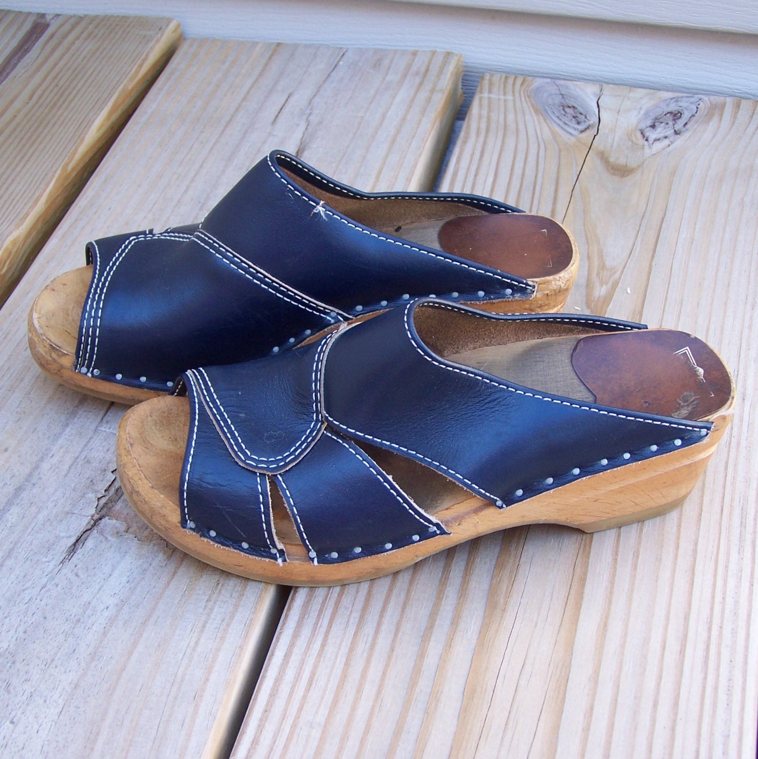 clogs outlet