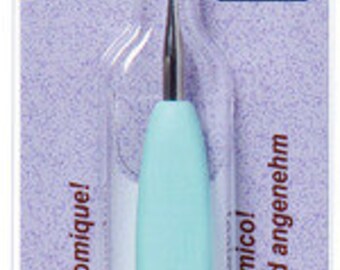 Clover Size 8 Amour Steel Crochet Hooks Part No. 1224