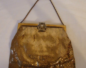 Vintage WHITING & DAVIS gold Metal Mesh Purse