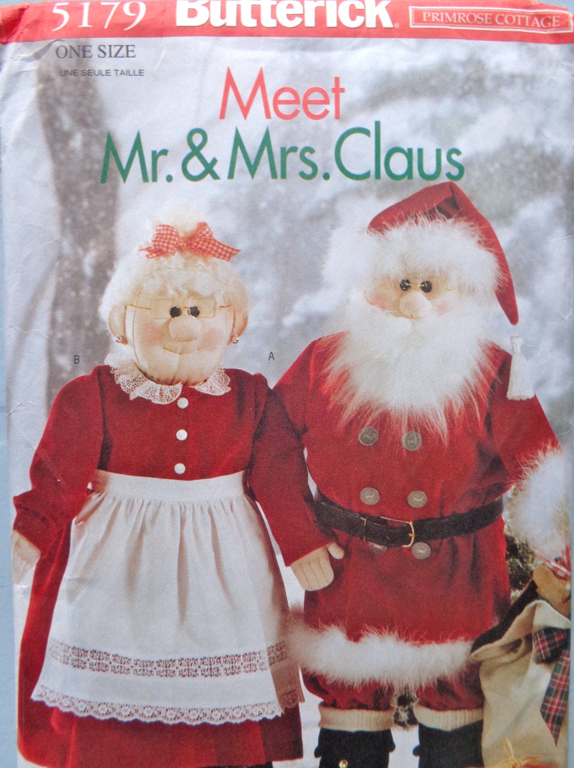 Santa and Mrs. Claus Sewing Pattern Butterick 5179 UNCUT