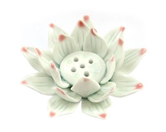Porcelain Tibetan Buddhist Auspicious Lotus Flower Incense Holder 89mm x 89mm x 38mm T3129