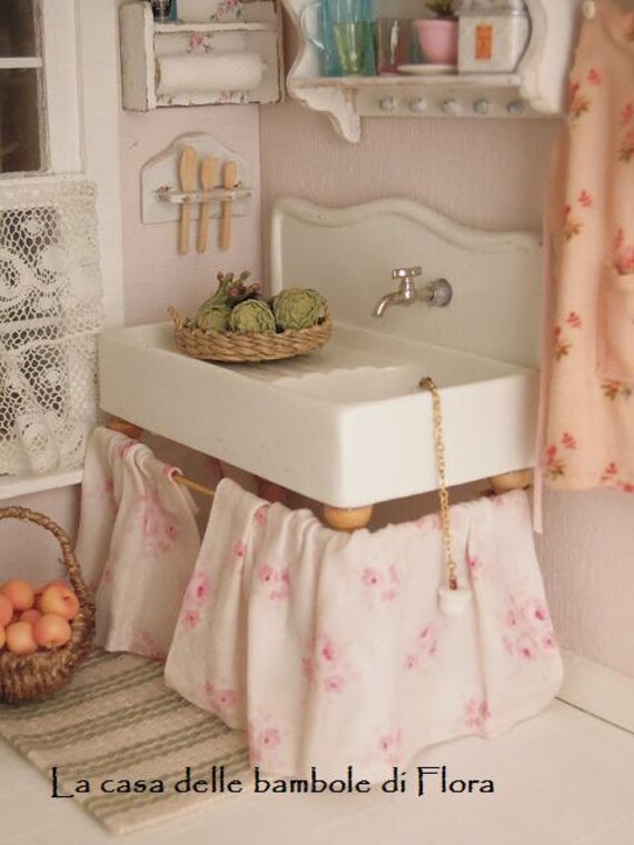 Shabby country kitchen sink 1/12 dolls house dollhouse