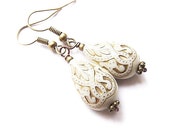 white bridal vintage drops earrings - adorable retro white gold dangle earrings