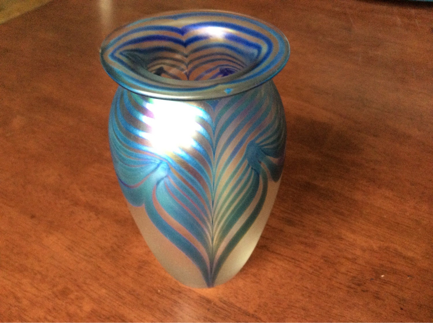 Artist Signed Eickholt Art Glass Vas