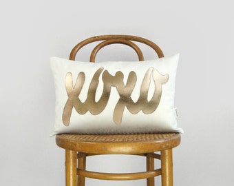 White and Gold Word Pillow | XOXO Decorative Pillow Case, Cushion Cover, 12x18 inches / 30x45 cm lumbar size | Unique Monogrammed gifts