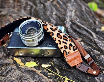 Animal Print (Leopard pattern) Camera Strap suits for DSLR / SLR