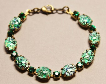 Vintage Emerald Gree Fire Opal Bracelet,Green Fire Opal,Harelquin Opal, RARE Color,Vintage Rhinestone Tennis Bracelet,Gift,Opal Jewelry