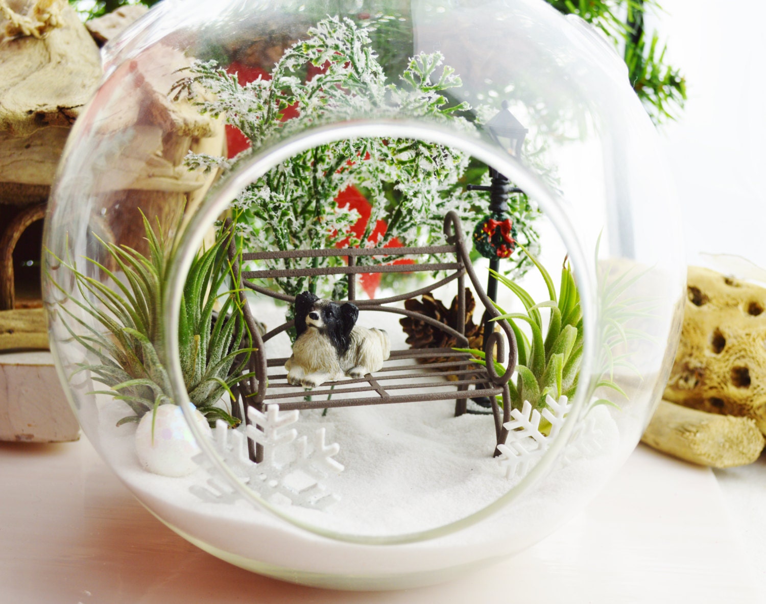 Dog in the Park Terrarium Snow White Sand Bench and Lamp