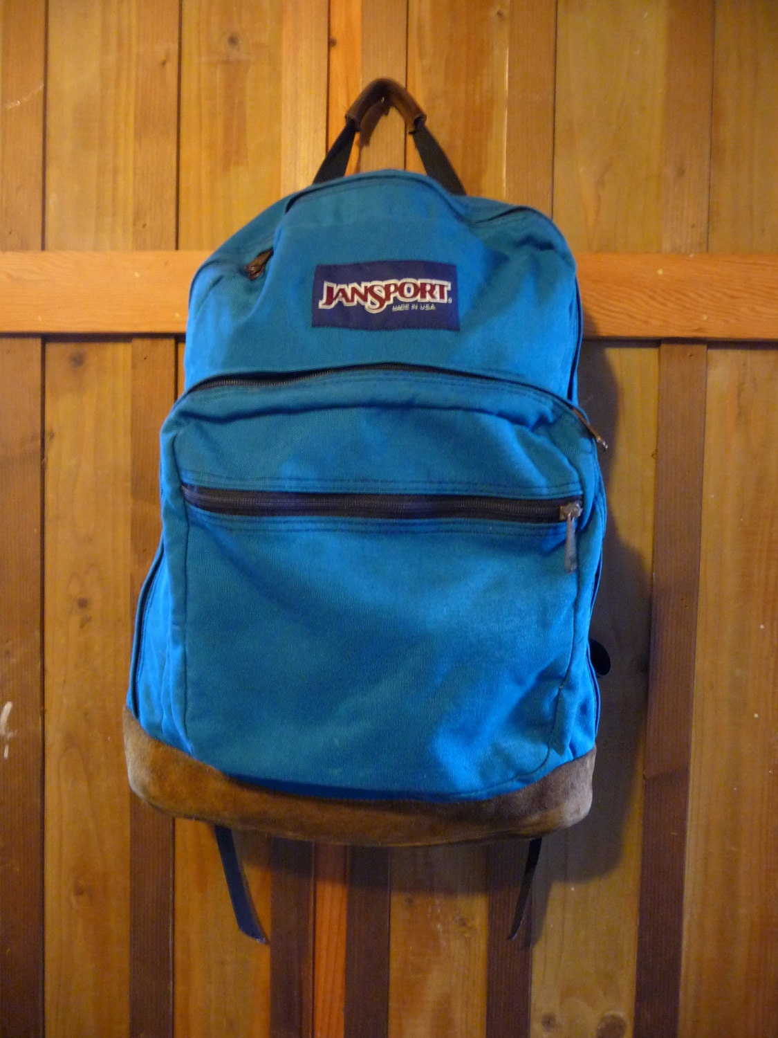 Jansport Red Backpack With Leather Bottom IUCN Water