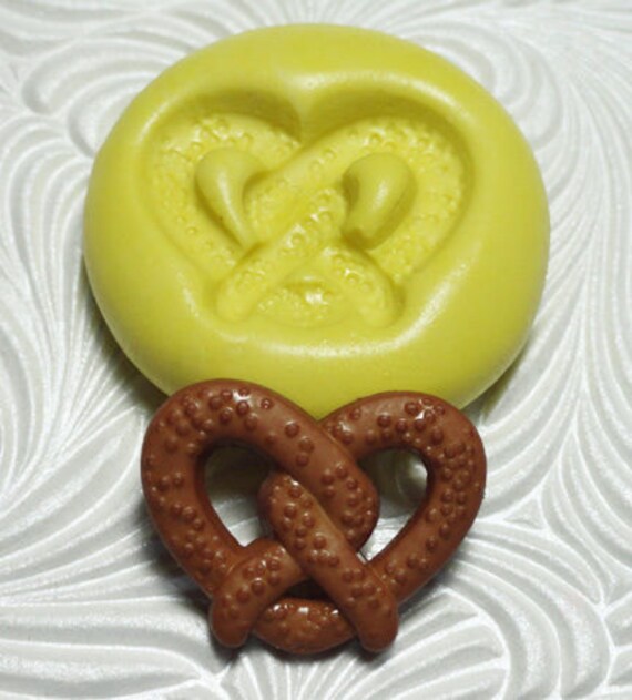 Mini Pretzel Mold Mould Silicone Rubber Push Mold for FIMO