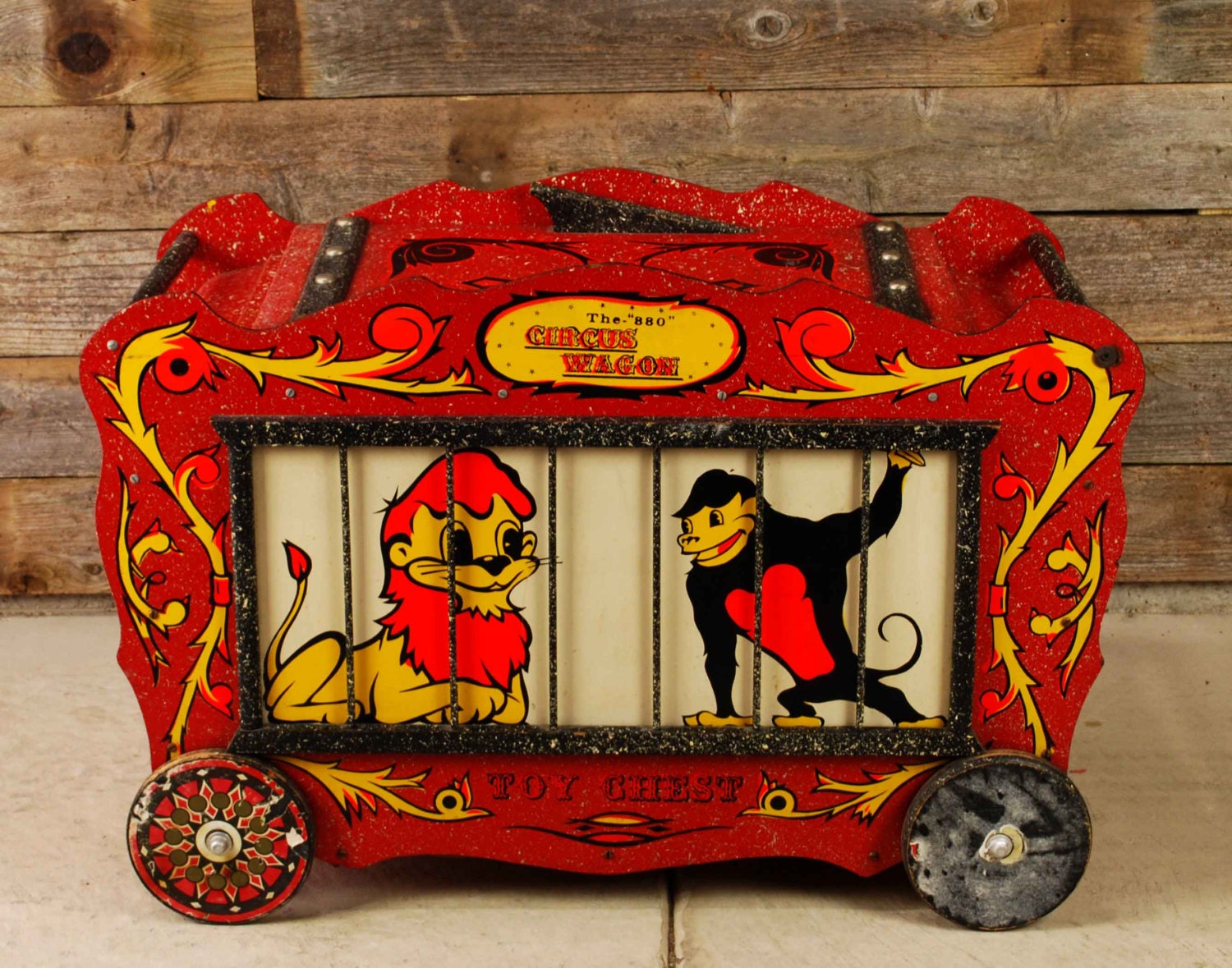 circus wagon toy box