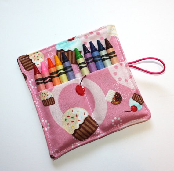 Crayon Rolls, Pink Cupcakes Crayon Roll holds 10 Crayons, Party Favors Il_570xn