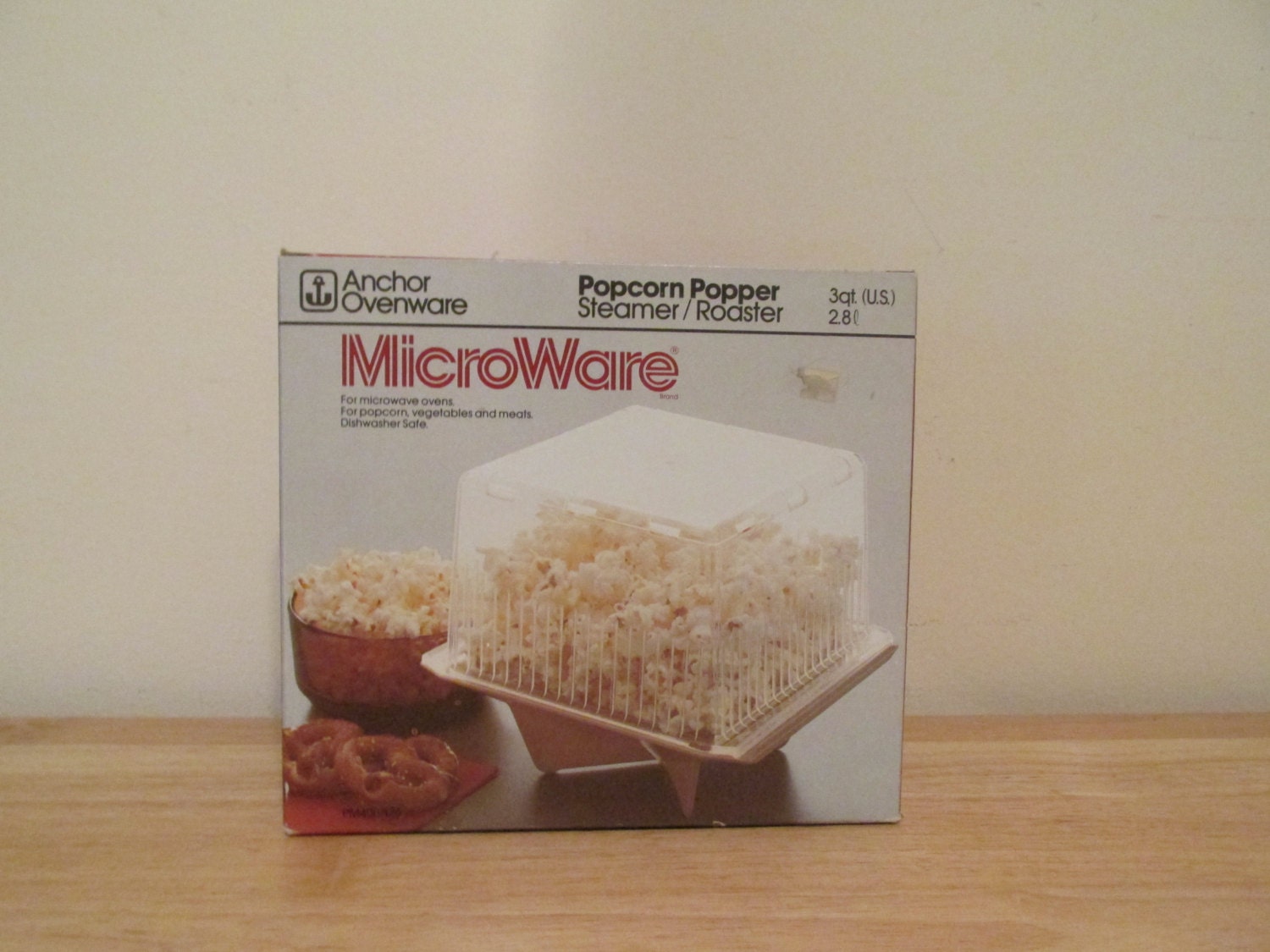 Anchor Hocking Microware Popcorn Popper Steamer/Roaster NEW