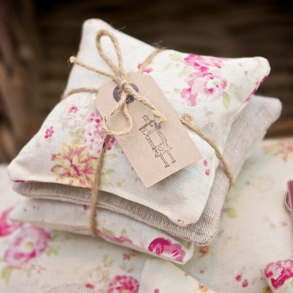 Lavender Drawer Sachets Roses.