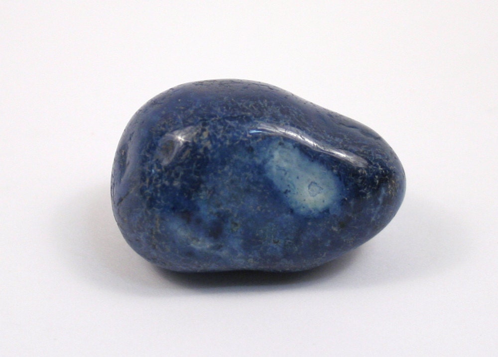 Blue Agate Metaphysical Properties