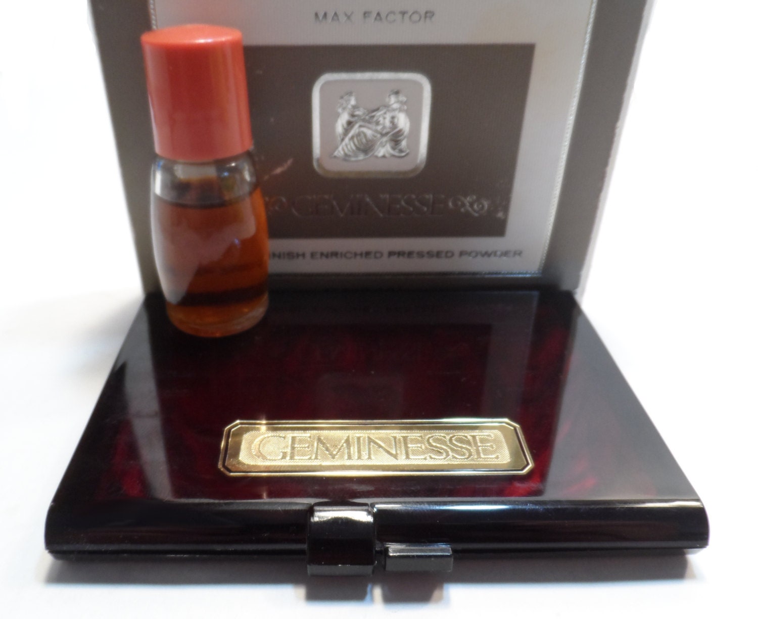 Max Factor Geminesse Pure Perfume .25 Fl. Oz Sample and