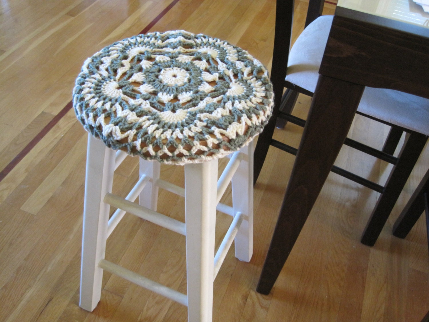 Crochet Bar Stool Cover/Cozy aran/light sage CBSC1C