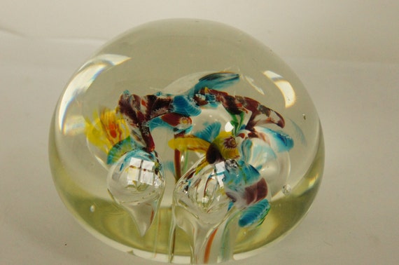 Vintage Hand blown Art Glass Paperweight by 1iota on Etsy