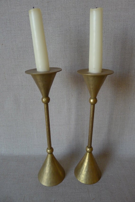 Mid Century Modern Hammered Brass Candlesticks by AttrezzoAntiques