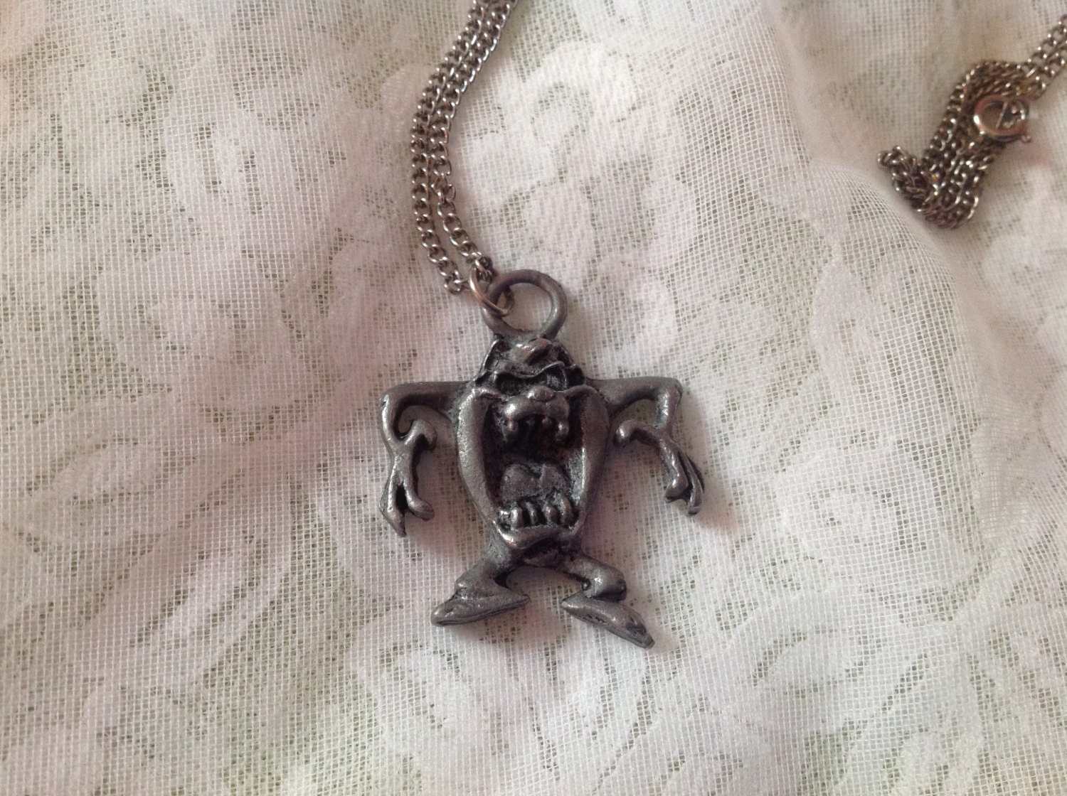 80s Pewter Tasmanian Devil pendant necklace