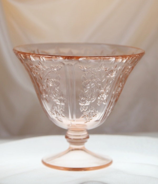 Gorgeous Pink Depression Glass Sharon Cabbage Rose