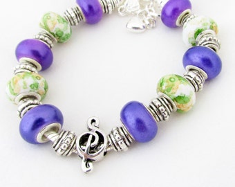 Popular items for treble clef charm on Etsy